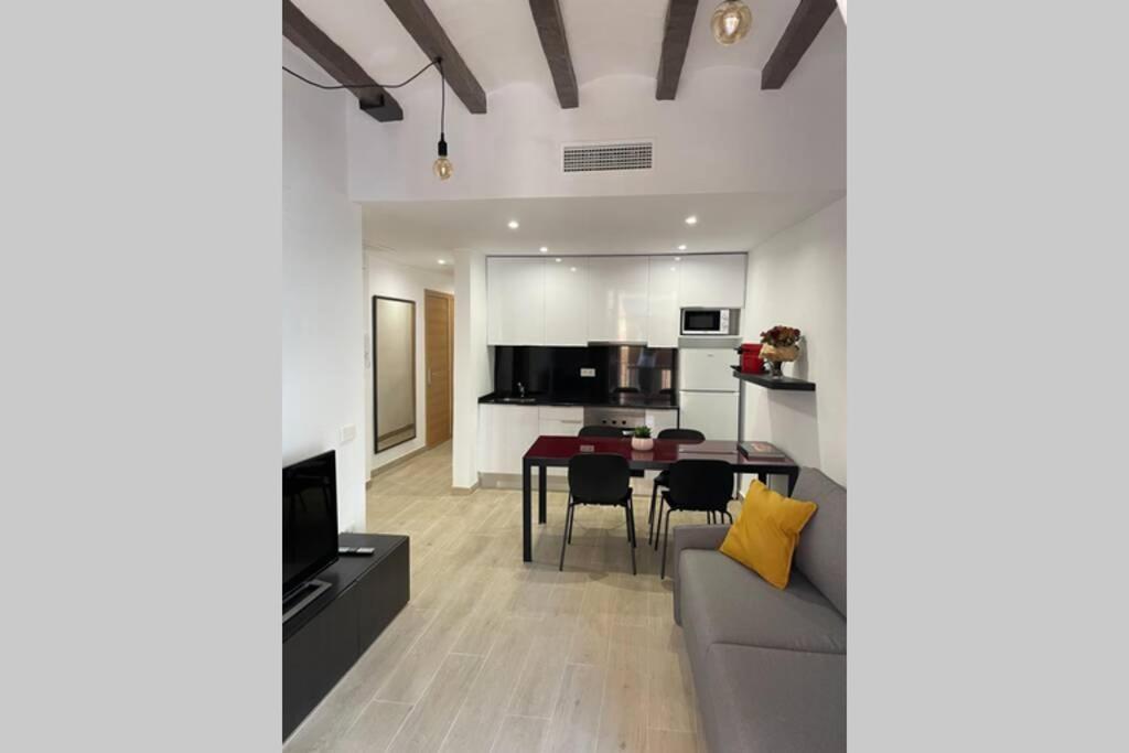 Casa Ferrers Piso 2 Piso Reformado En El Casco Antiguo De Tarragona Apartment Bagian luar foto