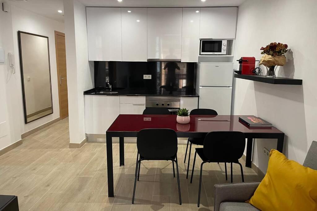 Casa Ferrers Piso 2 Piso Reformado En El Casco Antiguo De Tarragona Apartment Bagian luar foto